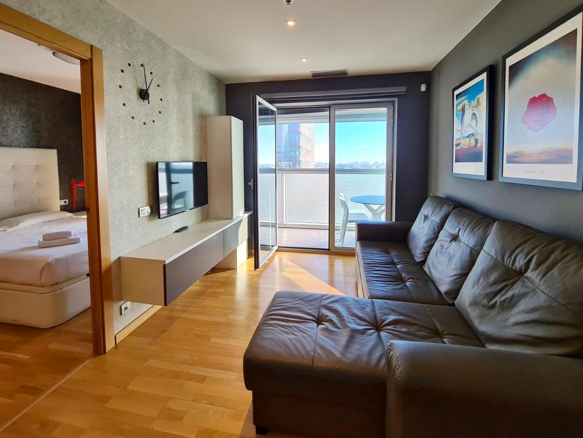 Апартаменти Fira Gran Via - Barcelona4Seasons Л'Успіталет-да-Любрагат Екстер'єр фото